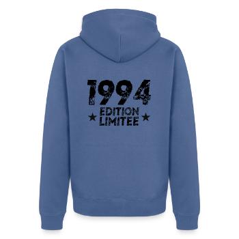 1994 Limited Edition Cadeau D'anniversaire !! - Veste à capuche bio Premium Unisexe - bleu pigeon - Dos - Nico (187cm)