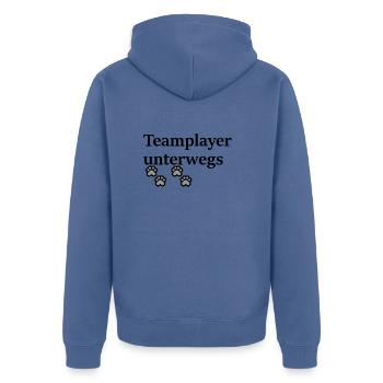 Teamplayer gibt es bei Zwei-und Vierbeinern. - Unisex Premium Bio Zip Hoodie - Taubenblau - Hinten - Nico (187cm)