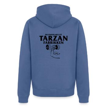Sie finden mich in der Fabrik - Unisex Premium Bio Zip Hoodie - Taubenblau - Hinten - Nico (187cm)