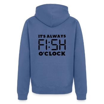 Es ist immer Fischzeit - Unisex Premium Bio Zip Hoodie - Taubenblau - Hinten - Nico (187cm)
