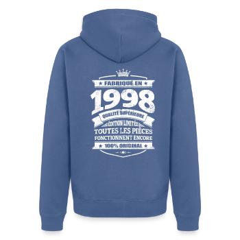 FABRIQUÉ EN 1998 - Veste à capuche bio Premium Unisexe - bleu pigeon - Dos - Nico (187cm)