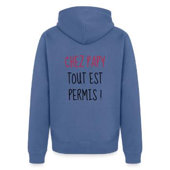 Chez Papy tout est permis ! Enfant - Bébé - Humour - Veste à capuche bio Premium Unisexe - bleu pigeon - Dos - Nico (187cm)