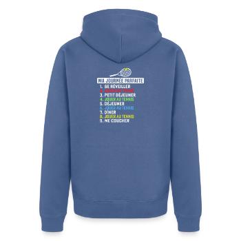 Mein perfekter Tag beim Tennisspielen - Unisex Premium Bio Zip Hoodie - Taubenblau - Hinten - Nico (187cm)