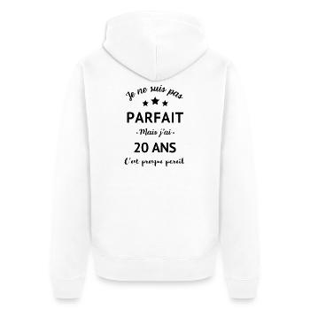 20 ans cadeau anniversaire humour homme - Veste à capuche bio Premium Unisexe - blanc - Dos - Thijin (182cm)