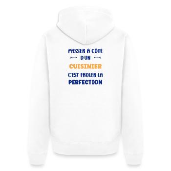 Neben einem perfekten Koch - Unisex Premium Bio Zip Hoodie - Weiß - Hinten - Thijin (182cm)