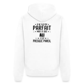 Ali : authentique, imparfait, top, perfection - Veste à capuche bio Premium Unisexe - blanc - Dos - Thijin (182cm)