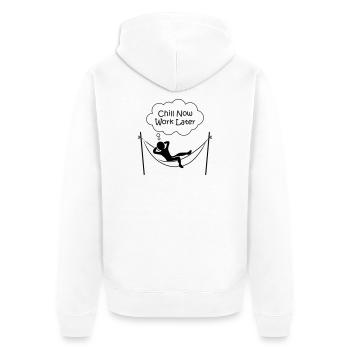 Männchen in Hängematte "CHILL NOW WORK LATER" - Unisex Premium Bio Zip Hoodie - Weiß - Hinten - Thijin (182cm)