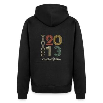 2013 Geburtstag Geboren im Jahr 2013 Vintage Retro. Editio - Unisex Premium Bio Zip Hoodie - Schwarz - Hinten - Nico (187cm)