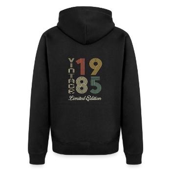 1985 Geburtstag Geboren 1985 Vintage Retro. Editio - Unisex Premium Bio Zip Hoodie - Schwarz - Hinten - Nico (187cm)
