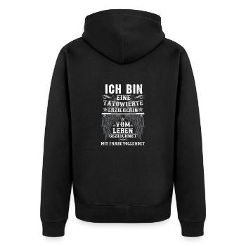 Tätowierte Erzieherin vom Leben gezeichnet - Unisex Premium Bio Zip Hoodie - Schwarz - Hinten - Nico (187cm)