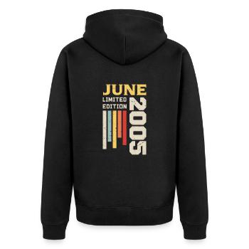 Juni 2005 - Geburtstagsgeschenk Juni 2005 Juni - Unisex Premium Bio Zip Hoodie - Schwarz - Hinten - Nico (187cm)