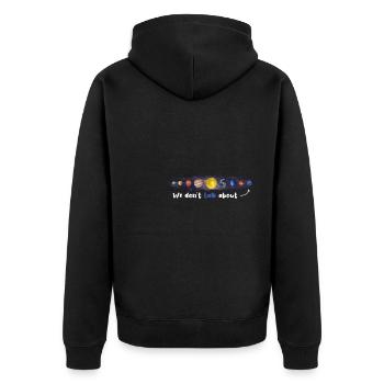 Pluto 1930-2006 Never Forget - Unisex Premium Bio Zip Hoodie - Schwarz - Hinten - Nico (187cm)