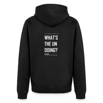 WHAT'S THE UN DOING? - free Palestine - Palestina - Unisex Premium Bio Zip Hoodie - Schwarz - Hinten - Nico (187cm)