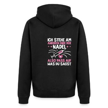 Ich Stehe Am Anderen Ende Der Nadel Pflegerin - Unisex Premium Bio Zip Hoodie - Schwarz - Hinten - Nico (187cm)