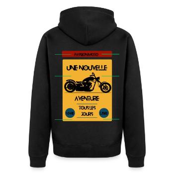 Passion moto, une nouvelle aventure ! - Veste à capuche bio Premium Unisexe - noir - Dos - Nico (187cm)