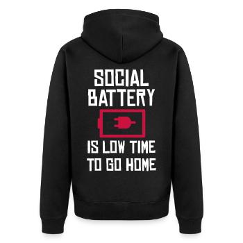 Social Battery: Zeit nach Hause - Unisex Premium Bio Zip Hoodie - Schwarz - Hinten - Nico (187cm)