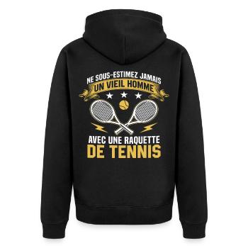 Alter Mann mit einem Tennisschläger - Unisex Premium Bio Zip Hoodie - Schwarz - Hinten - Nico (187cm)