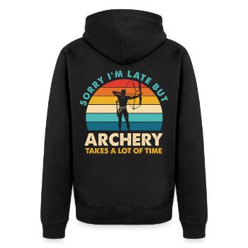 Tut mir leid, ich komme später – Bogenschießen - Unisex Premium Bio Zip Hoodie - Schwarz - Hinten - Nico (187cm)