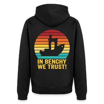 En Benchy, nous avons confiance – Design rétro d’impression 3D - Veste à capuche bio Premium Unisexe - noir - Dos - Nico (187cm)