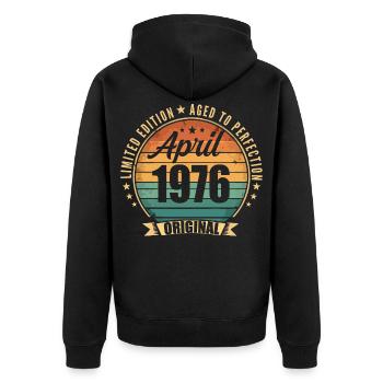 Cadeau d’anniversaire rétro vintage de Avril 1976 - Veste à capuche bio Premium Unisexe - noir - Dos - Nico (187cm)