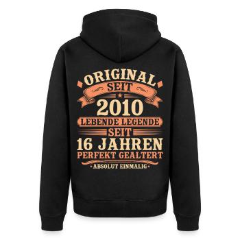 Original 2010 – 16 Jahre perfekt gealtert - Unisex Premium Bio Zip Hoodie - Schwarz - Hinten - Nico (187cm)