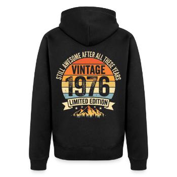 Jahrgang 1976 Retro Geburtstags Design  - Unisex Premium Bio Zip Hoodie - Schwarz - Hinten - Nico (187cm)