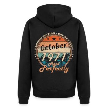 55. Geburtstag Geschenk Mann Best of Oktober 1971 - Unisex Premium Bio Zip Hoodie - Schwarz - Hinten - Nico (187cm)