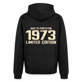 1973 Limited edition 1973 Geburtstag 1973 Retro - Unisex Premium Bio Zip Hoodie - Schwarz - Hinten - Nico (187cm)