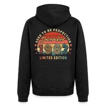 Geschenkidee Dezember 1982 Vintage - Unisex Premium Bio Zip Hoodie - Schwarz - Hinten - Nico (187cm)