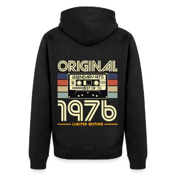 Kassette Vintage 1976 Original - Unisex Premium Bio Zip Hoodie - Schwarz - Hinten - Nico (187cm)