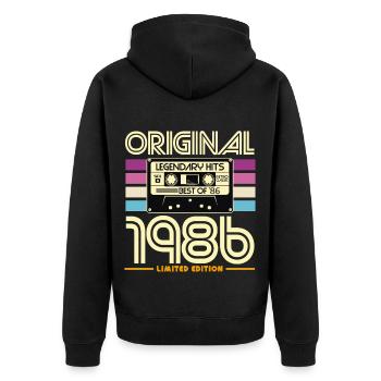 Originalkassette von 1986 Retro Limited - Unisex Premium Bio Zip Hoodie - Schwarz - Hinten - Nico (187cm)