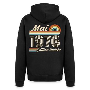 Cadeau Anniversaire 50 ans - Né mai 1976 - Veste à capuche bio Premium Unisexe - noir - Dos - Nico (187cm)
