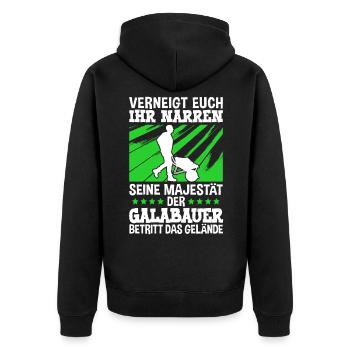 Der Galabauer betritt das Gelände Galabau - Unisex Premium Bio Zip Hoodie - Schwarz - Hinten - Nico (187cm)