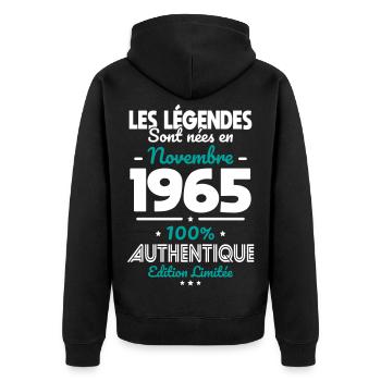 Anniversaire 60 ans - Légendes nées Novembre 1965 - Veste à capuche bio Premium Unisexe - noir - Dos - Nico (187cm)