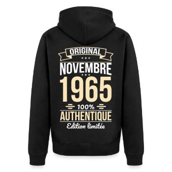 Anniversaire 60 ans - Original - Novembre 1965 - Veste à capuche bio Premium Unisexe - noir - Dos - Nico (187cm)