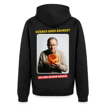 Süßes oder Saures? Ich bin schon sauer - Unisex Premium Bio Zip Hoodie - Schwarz - Hinten - Nico (187cm)