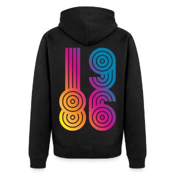 86 Eight Six 1986 - Unisex Premium Bio Zip Hoodie - Schwarz - Hinten - Nico (187cm)