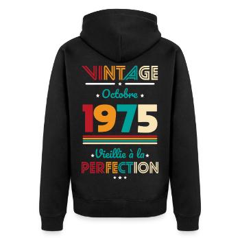 50. Jahrestag – Vintage – Oktober 1975 - Unisex Premium Bio Zip Hoodie - Schwarz - Hinten - Nico (187cm)