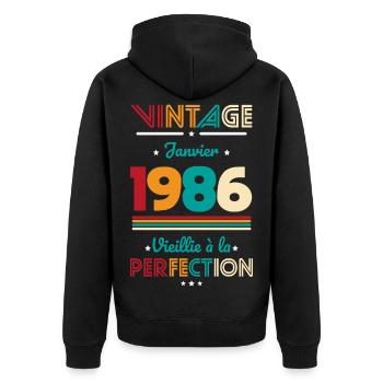 40-jähriges Jubiläum – Jahrgang – Januar 1986 - Unisex Premium Bio Zip Hoodie - Schwarz - Hinten - Nico (187cm)