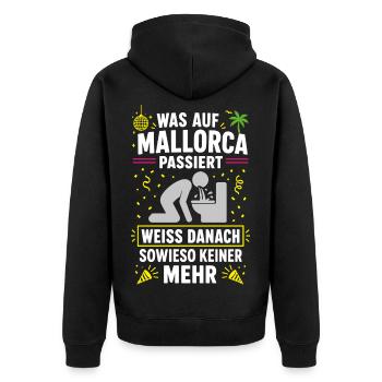 Malle 2026 Was auf Malle passiert weiß danach... - Unisex Premium Bio Zip Hoodie - Schwarz - Hinten - Nico (187cm)