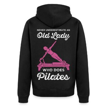 Unterschätze niemals eine alte Frau, die Pilates macht - Unisex Premium Bio Zip Hoodie - Schwarz - Hinten - Nico (187cm)