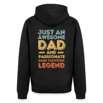 Papa Strandsegeln retro - Unisex Premium Bio Zip Hoodie - Schwarz - Hinten - Nico (187cm)