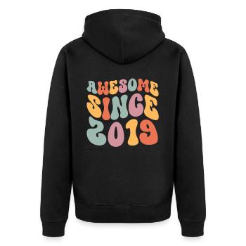 2019 Jahrgang Geburtstag Groovy Vintage Retro - Unisex Premium Bio Zip Hoodie - Schwarz - Hinten - Nico (187cm)