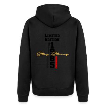 Limited Edition Stay Strong - Unisex Premium Bio Zip Hoodie - Schwarz - Hinten - Nico (187cm)