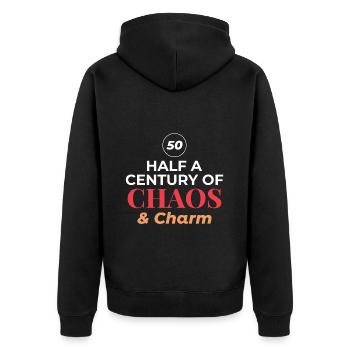 50. Geburtstag Half Century Chaos Charm - Unisex Premium Bio Zip Hoodie - Schwarz - Hinten - Nico (187cm)