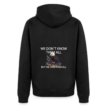 We Don't Know Them All But We Owe Them All Veteran - Unisex Premium Bio Zip Hoodie - Schwarz - Hinten - Nico (187cm)
