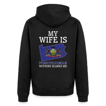 Rien ne me fait peur Pennsylvanian Wife - Veste à capuche bio Premium Unisexe - noir - Dos - Nico (187cm)