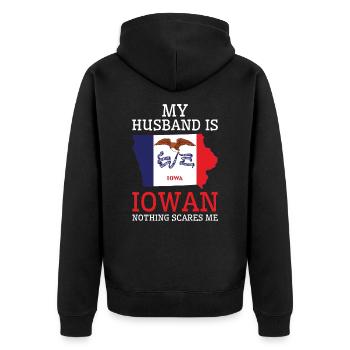Nichts macht mir Angst Iowan Ehemann Iowa - Unisex Premium Bio Zip Hoodie - Schwarz - Hinten - Nico (187cm)