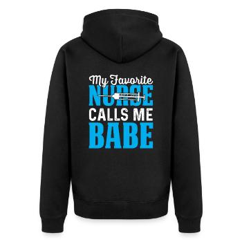 meine Lieblingskrankenschwester nennt mich Babe - Unisex Premium Bio Zip Hoodie - Schwarz - Hinten - Nico (187cm)
