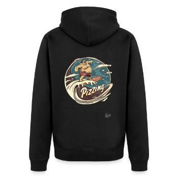 Großer Surfer-Typ surft auf einer Pizza-Welle - Unisex Premium Bio Zip Hoodie - Schwarz - Hinten - Nico (187cm)
